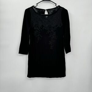 White House Black Market XS‎ Tunic Womens Black Lace Embroidery 3/4 Sleeve Top